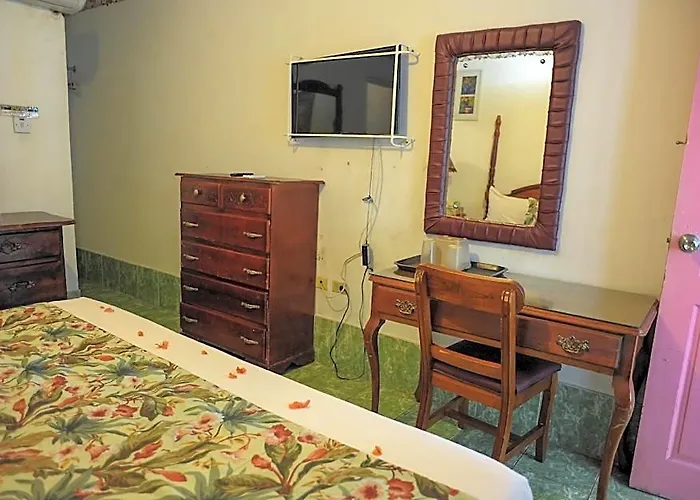 Hotel Gloriana And